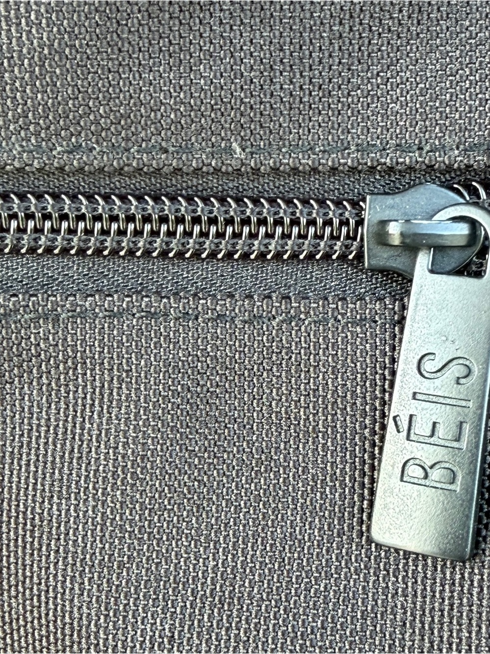 BEIS Mini Weekender Black - Picture 10 of 12